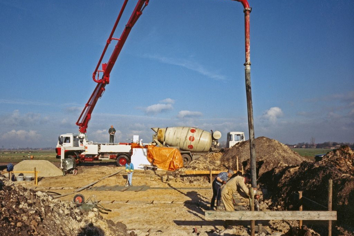 Storten fundering M-28 met BNC Zuidbroek ± 1990